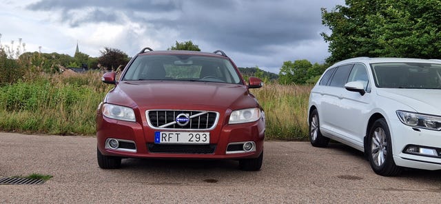 Volvo V70 2011