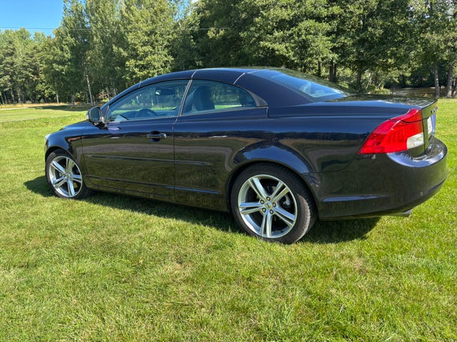 Volvo C70 2011