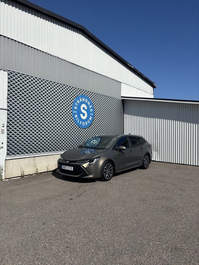 Toyota Corolla 2019 – bild 2