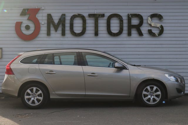 Volvo V60 2012 – bild 2