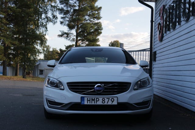 Volvo V60 2015 – bild 2