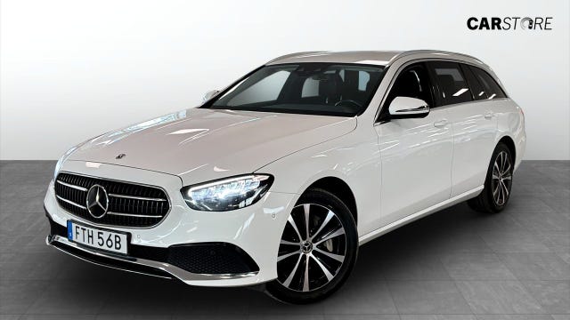 Mercedes-Benz E300 2022