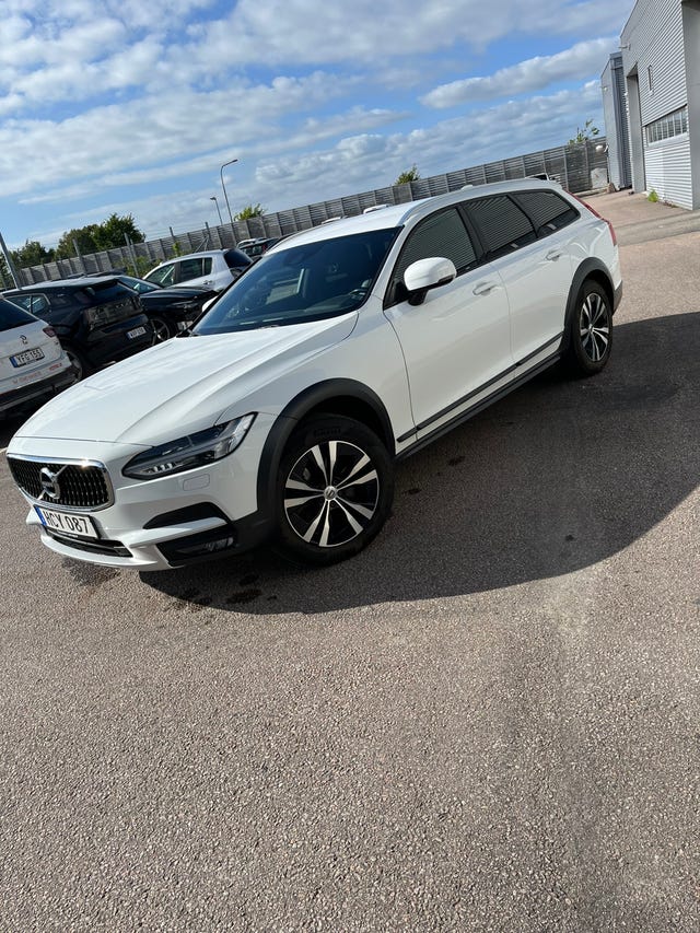Volvo V90 Cross Country 2019