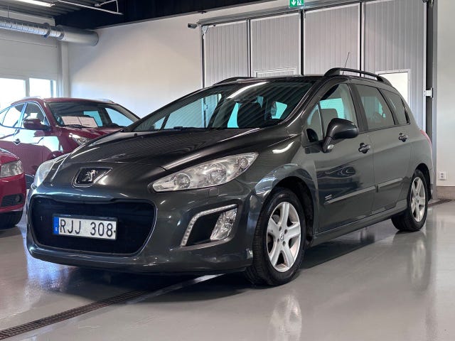 Peugeot 308 SW 2012