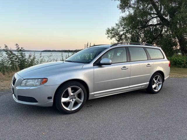 Volvo V70 2012