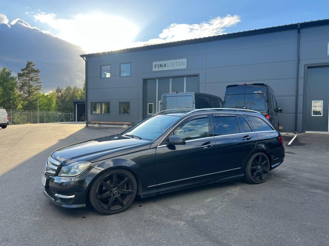Mercedes-Benz C220 2013