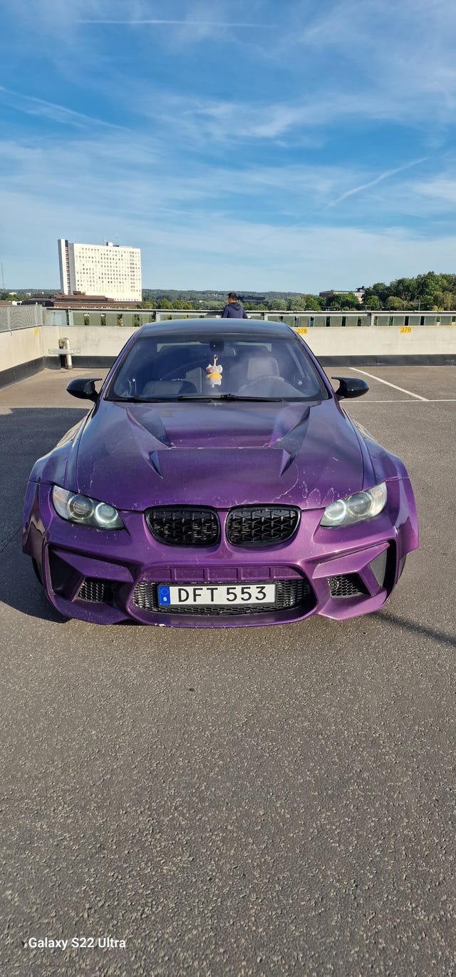 BMW 320d 2008