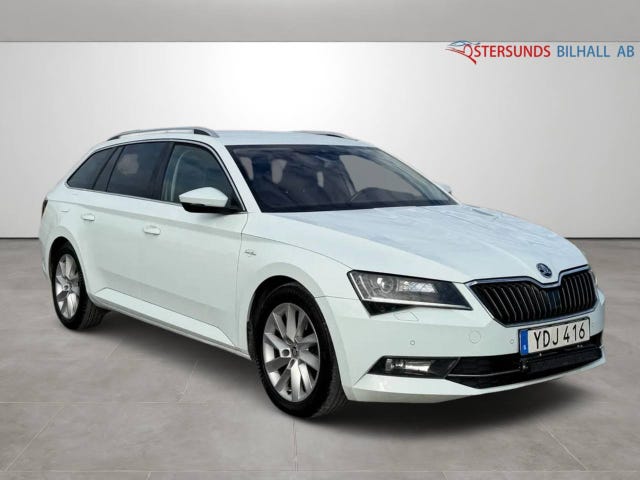 Skoda Superb 2016