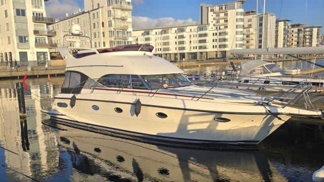 Nord West 420 Flybridge -07 IPS 600 "SÄNKT PRIS"