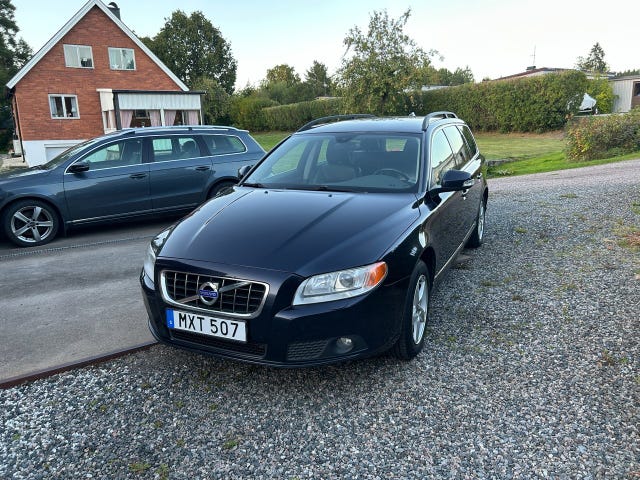 Volvo V70 2011
