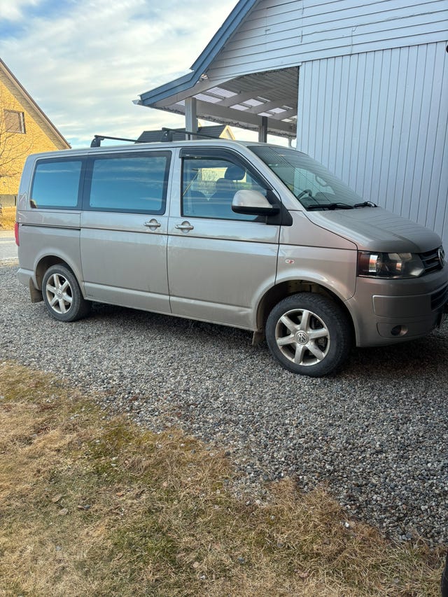 Volkswagen Multivan 2012