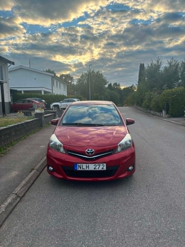 Toyota Yaris 2012