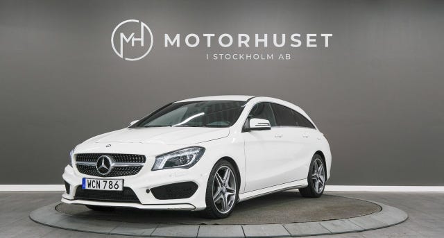 Mercedes-Benz CLA 200 2015