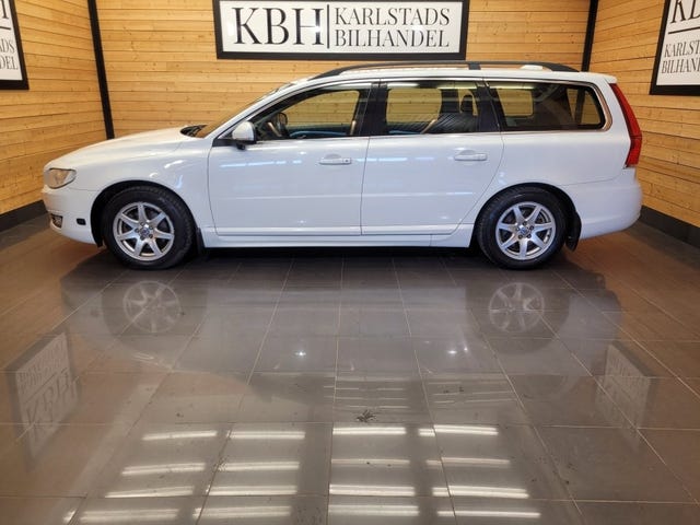 Volvo V70 2015