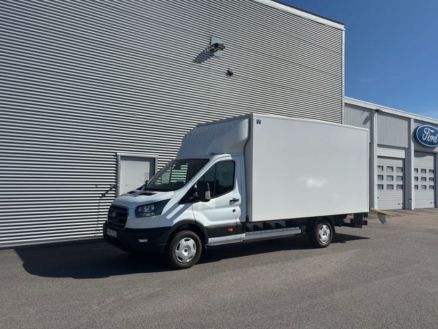 Ford E-Transit 2025