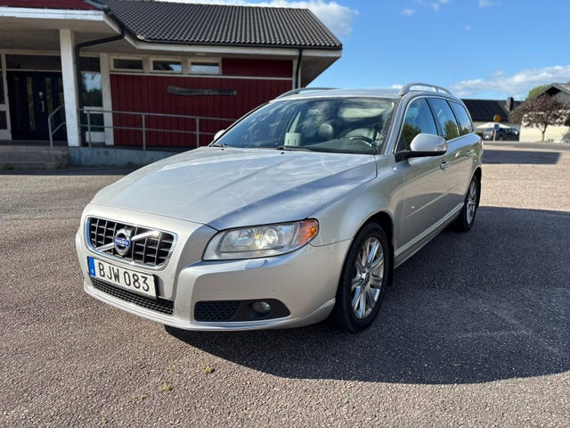 Volvo V70 2011