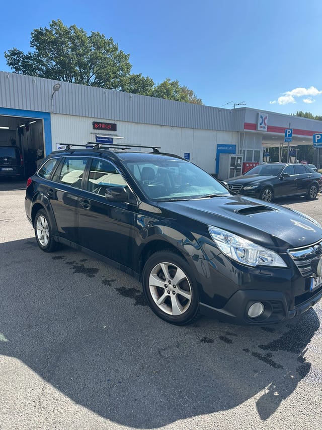 Subaru Outback 2014