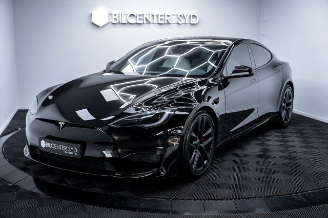 Tesla Model S 2023