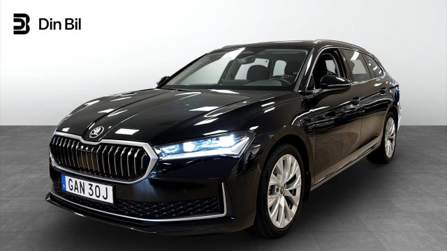 Skoda Superb 2025