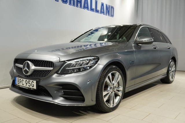 Mercedes-Benz C300 2021