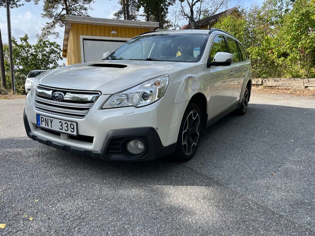 Subaru Outback 2014