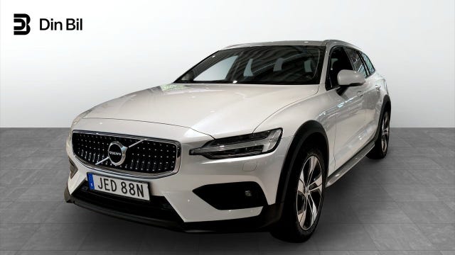 Volvo V60 Cross Country 2022