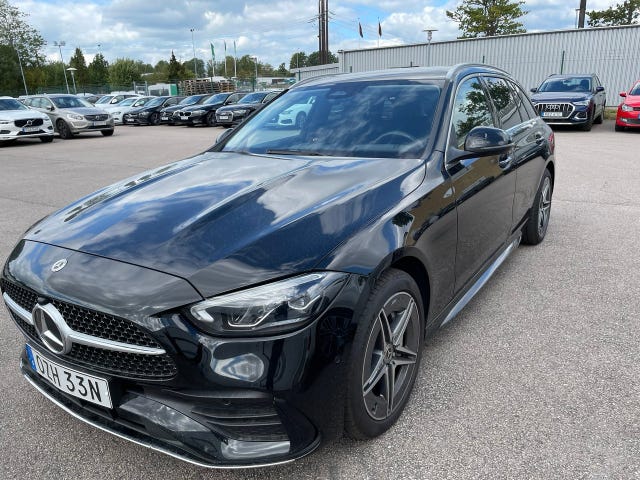 Mercedes-Benz C300 e 2024