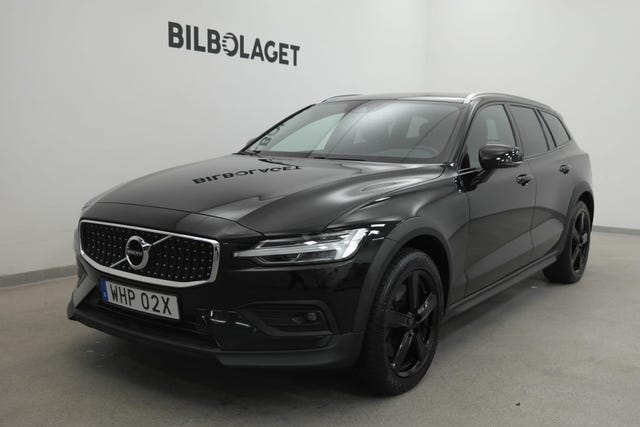 Volvo V60 Cross Country 2021