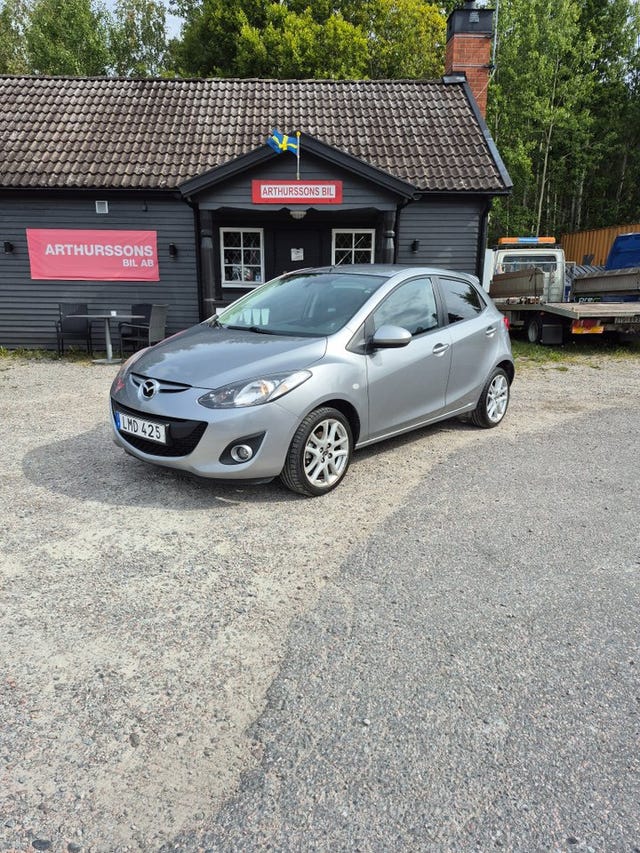Mazda 2 2014