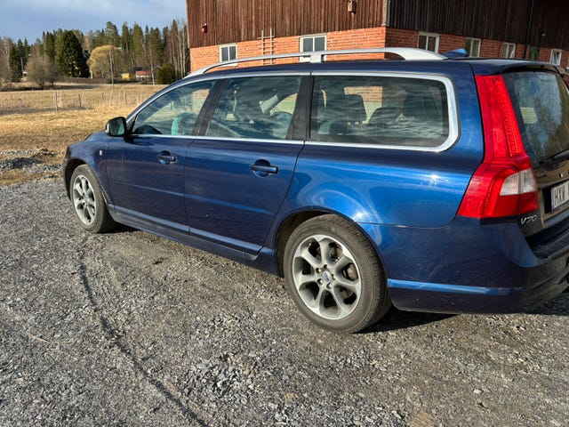 Volvo V70 2012