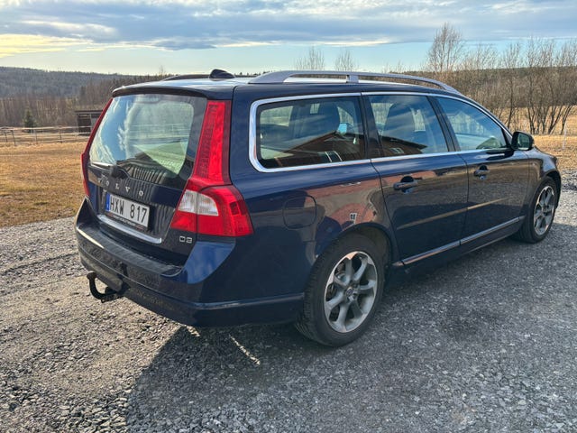 Volvo V70 2012 – bild 2