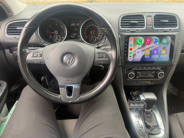 Volkswagen Golf VI 2011