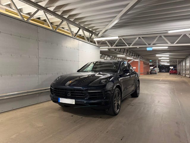 Porsche Cayenne 2021