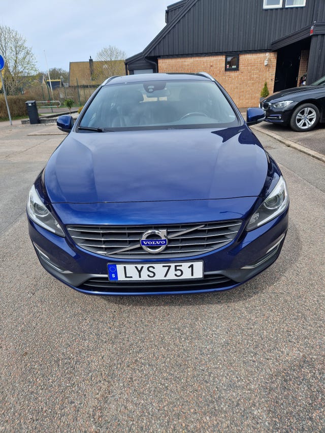 Volvo V60 2015