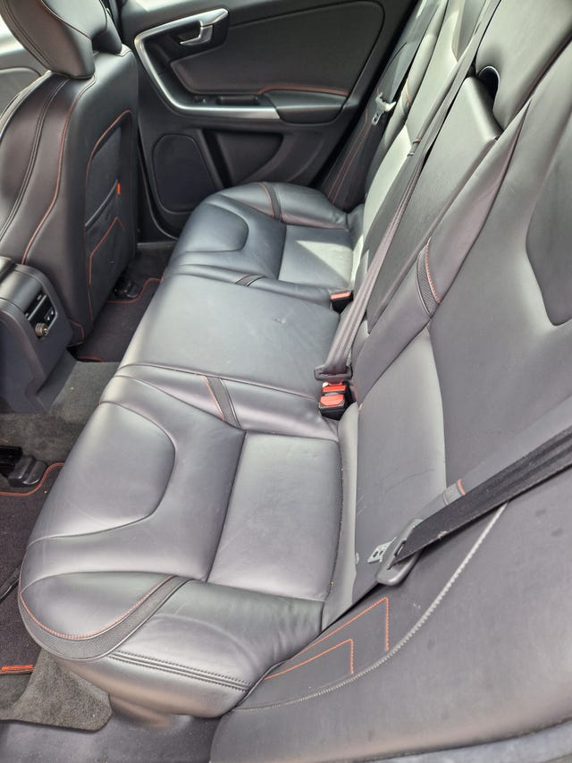 Volvo V60 2015 – bild 4