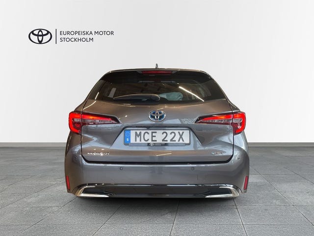 Toyota Corolla 2025 – bild 4