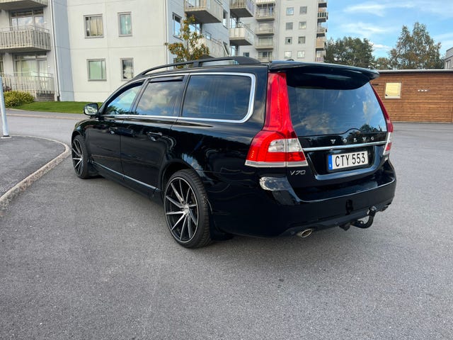 Volvo V70 2015