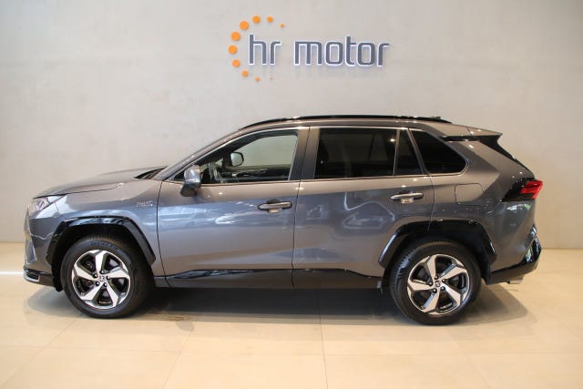 Toyota RAV4 Plug-in Hybrid 2021