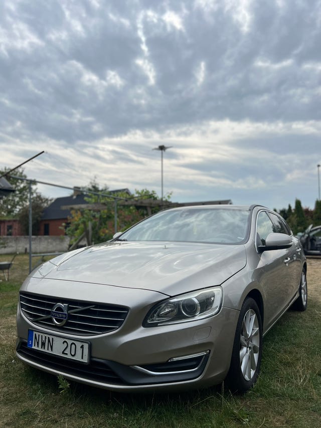 Volvo V60 2014