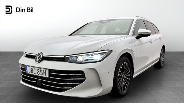 Volkswagen Passat 2025
