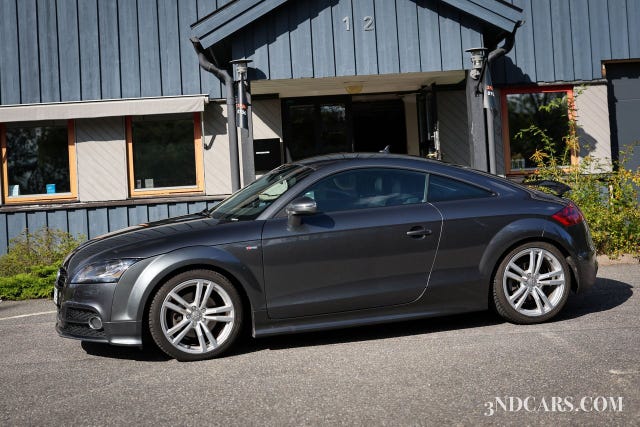 Audi TT 2011