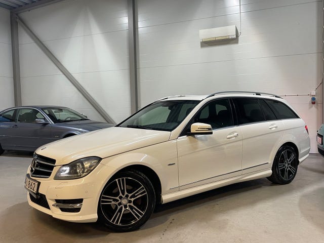 Mercedes-Benz C220 2014
