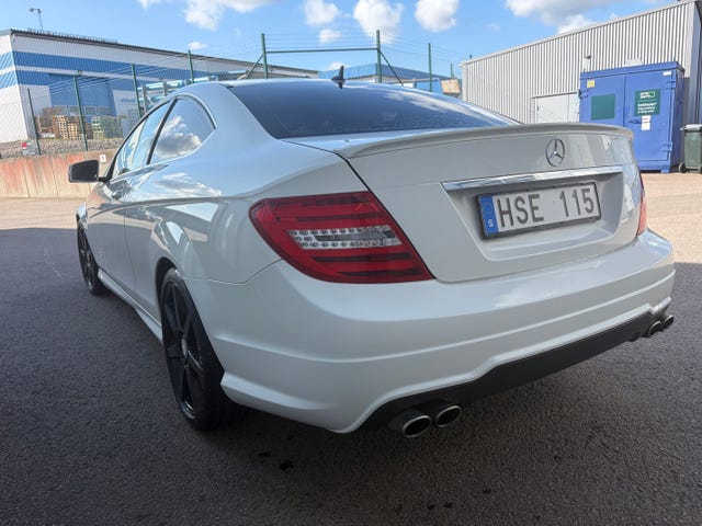 Mercedes-Benz C180 2012