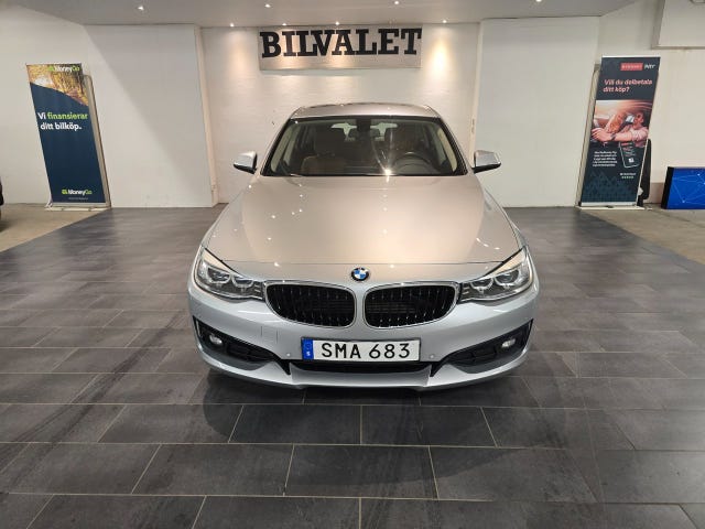 BMW 320d 2016 – bild 2