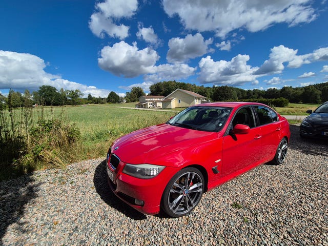 BMW 318d 2011