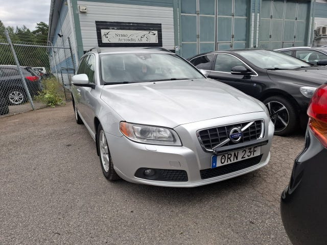 Volvo V70 2012