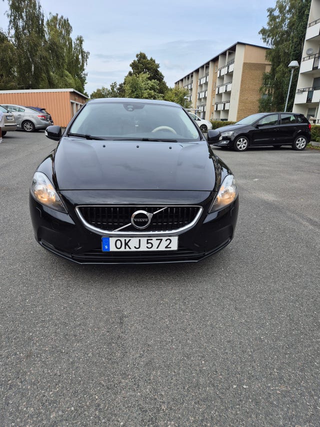 Volvo V40 2017