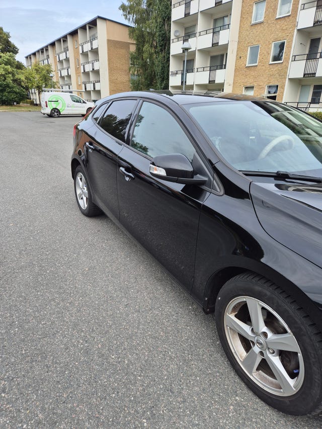Volvo V40 2017 – bild 2