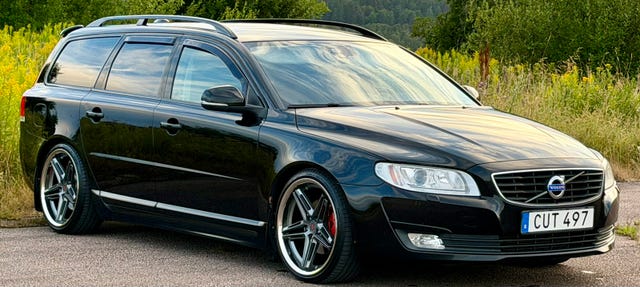 Volvo V70 2015