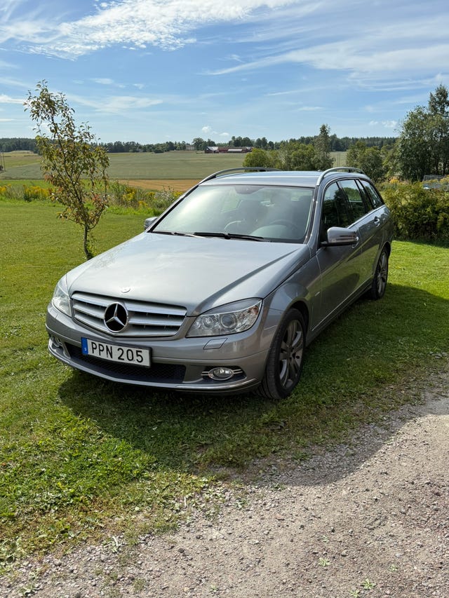 Mercedes-Benz C180 2010